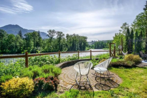 Riverfront Paradise w/ Hot Tub--Little River House